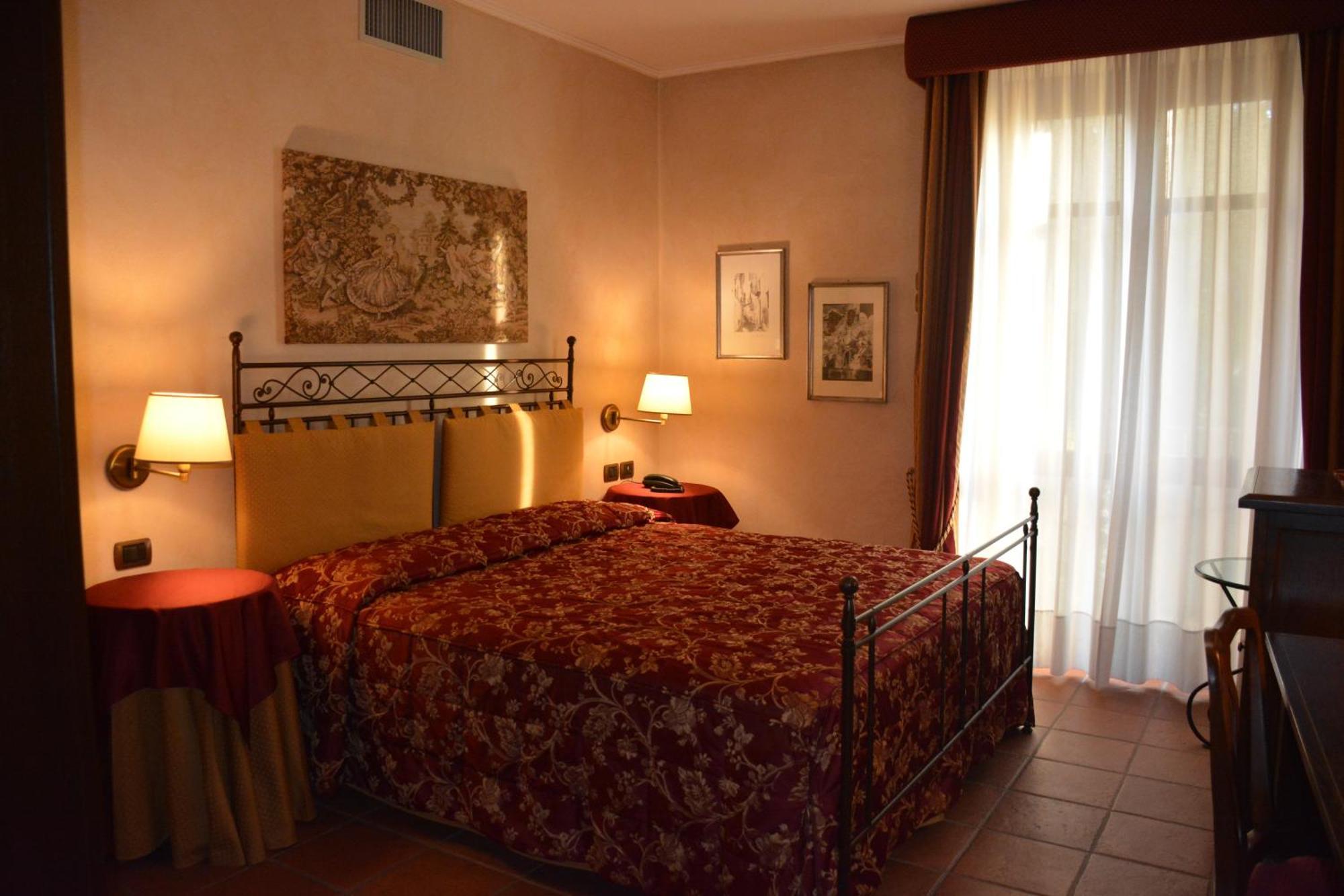 Romantic Hotel Furno San Francesco al Campo Eksteriør bilde